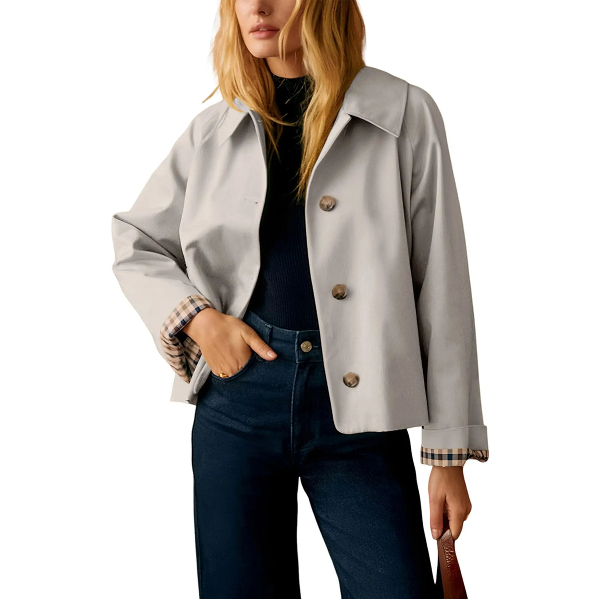 Timeless lapel collar brings the classic trench‑coat aesthetic for casual‑chic daily styling.